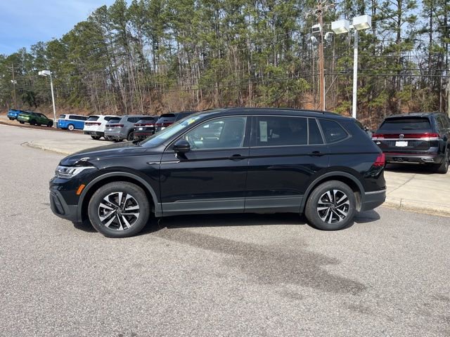 Used 2024 Volkswagen Tiguan S FWD image 37