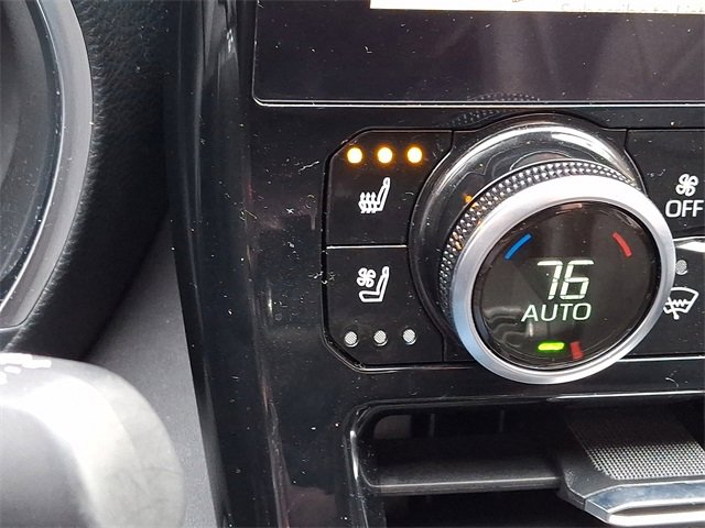 Used 2024 Toyota Highlander Platinum image 25