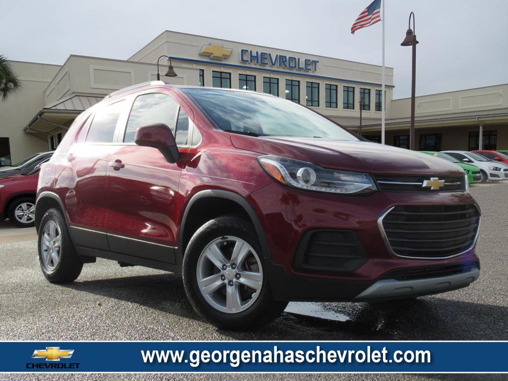 Used 2022 Chevrolet Trax LT w/ LT Convenience Package image 1