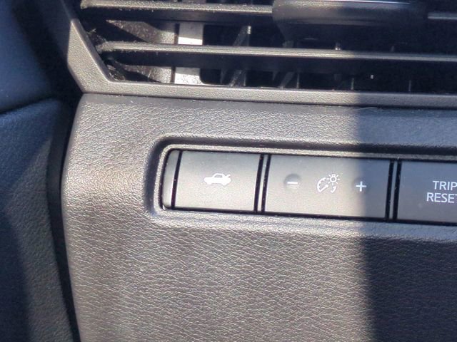 Used 2021 Nissan Altima 2.5 SR w/ SR Premium Package image 14