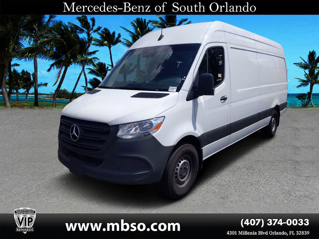 Used 2022 Mercedes-Benz Sprinter 2500 image 5