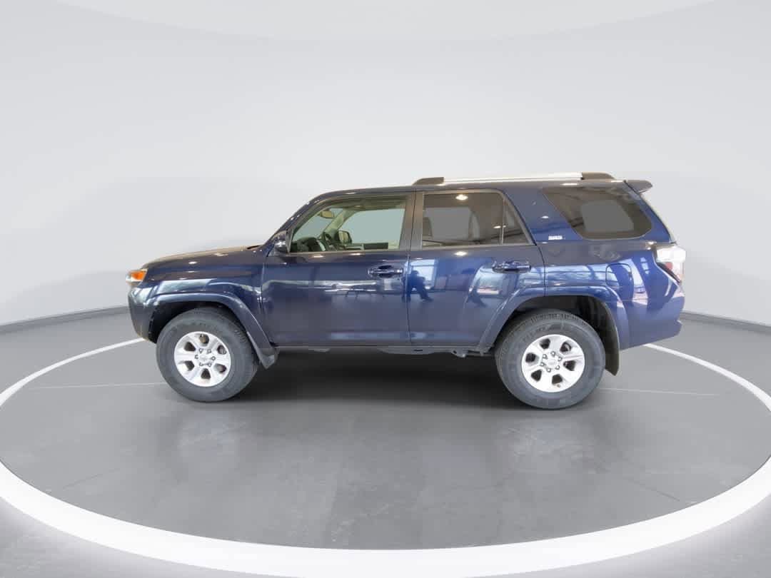 Used 2021 Toyota 4Runner SR5 Premium w/ Moonroof Package AWD/4WD image 5
