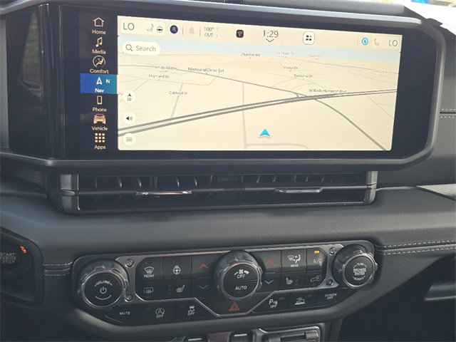 New 2025 Jeep Wrangler Sahara image 10