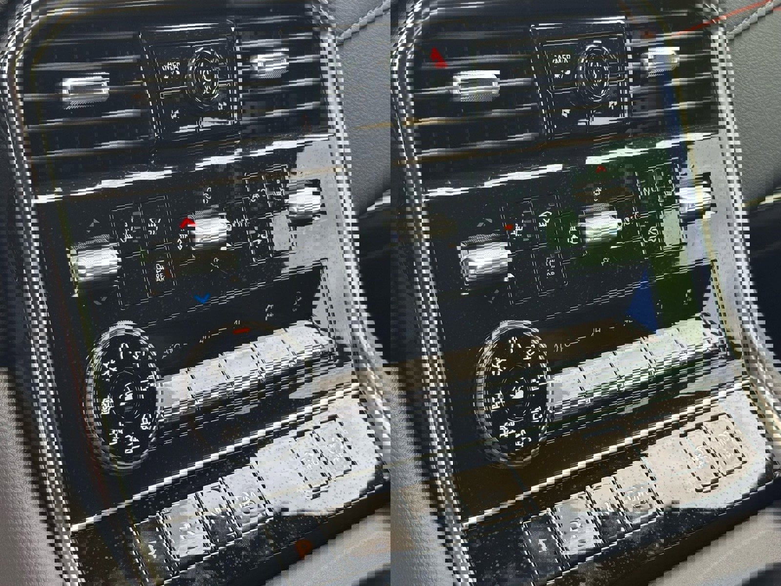 New 2026 Nissan Armada PRO-4X image 15