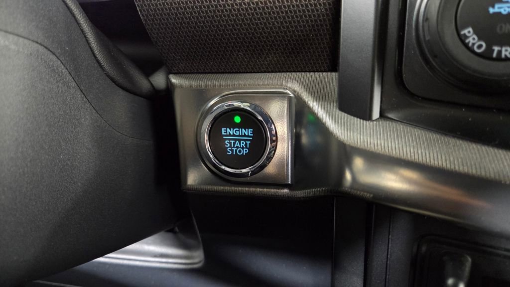 Used 2021 Ford F150 Raptor w/ Equipment Group 801A High image 20