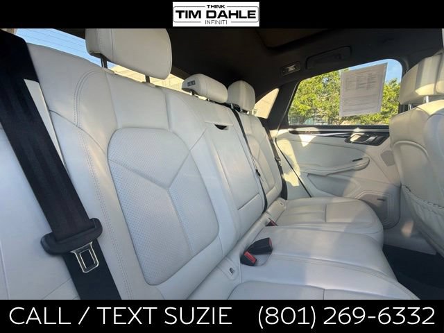 Used 2022 Porsche Macan AWD/4WD image 15