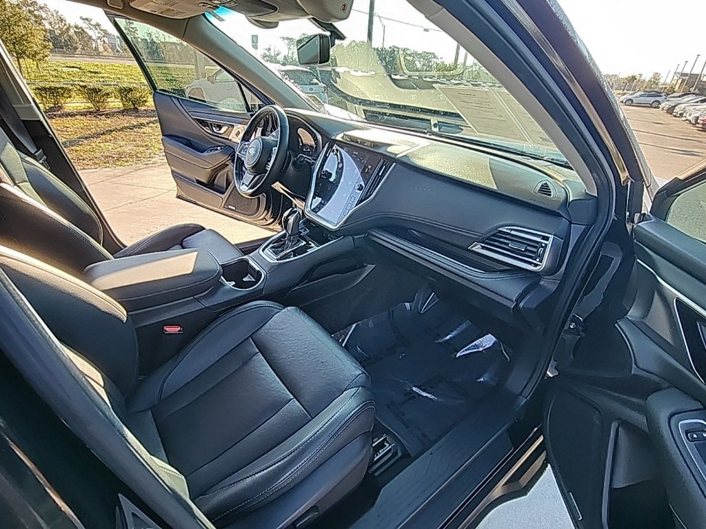 Certified 2021 Subaru Outback Limited image 14