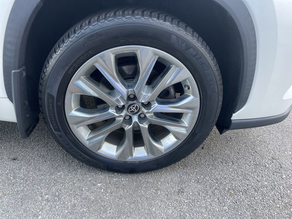 Used 2020 Toyota Highlander Limited AWD/4WD image 11