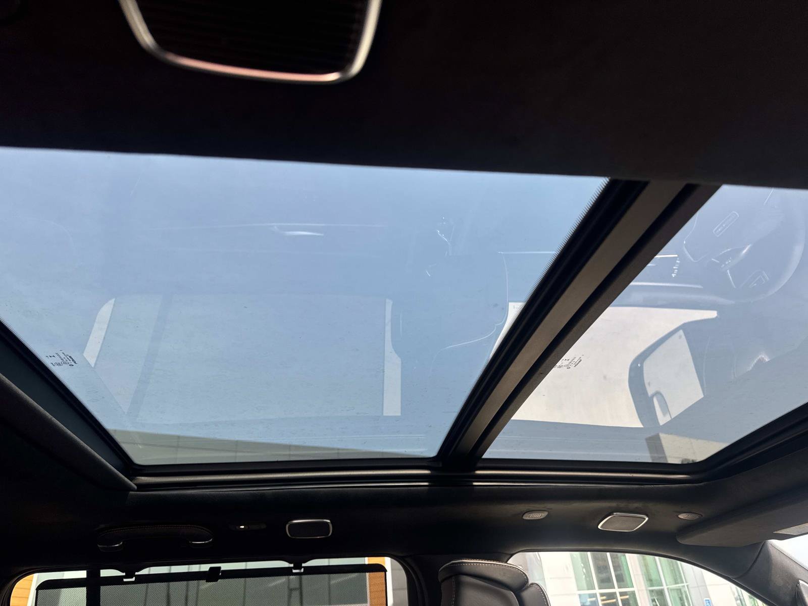 New 2026 Jeep Grand Wagoneer Summit AWD/4WD image 11