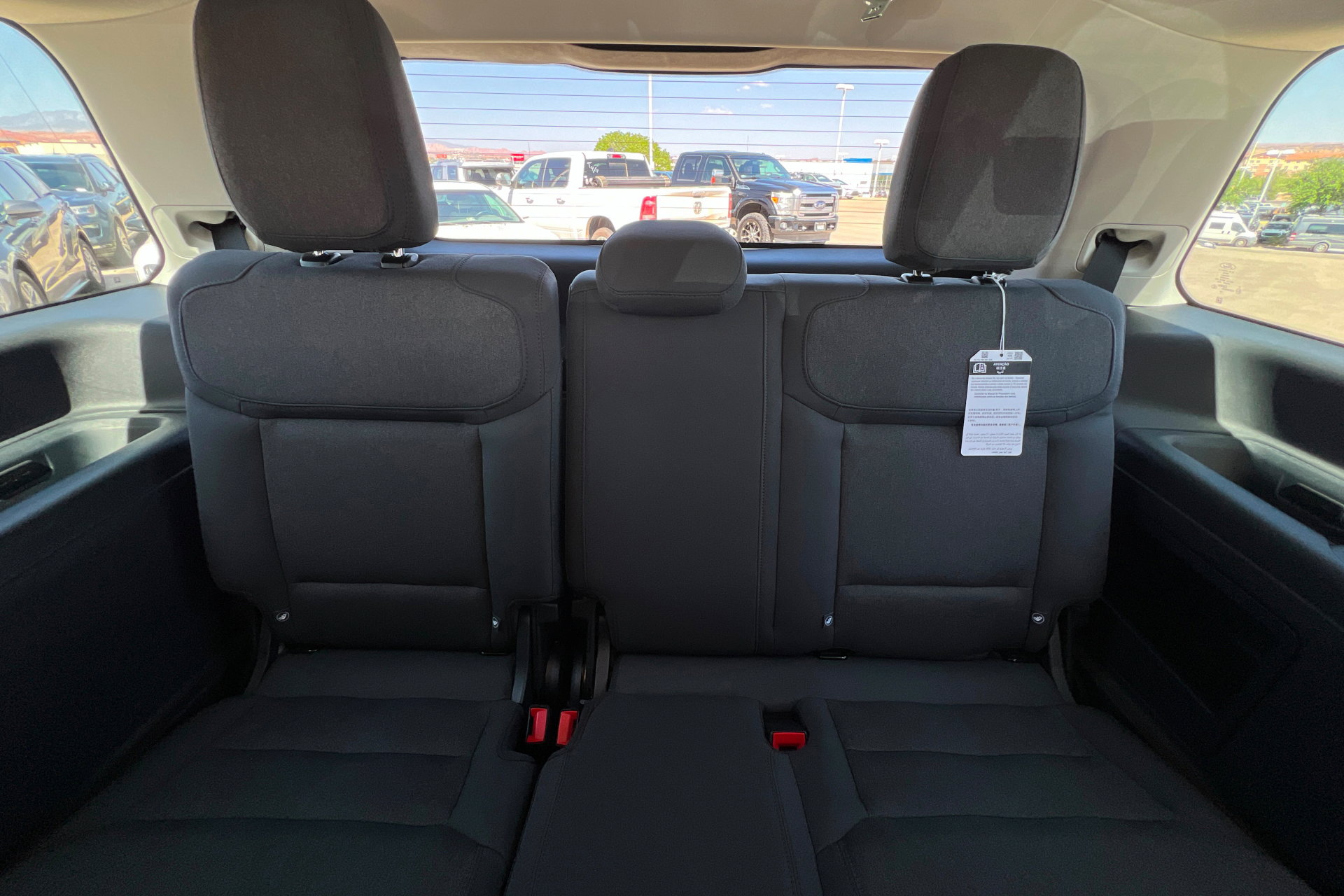 Used 2025 Ford Expedition Active AWD/4WD image 23