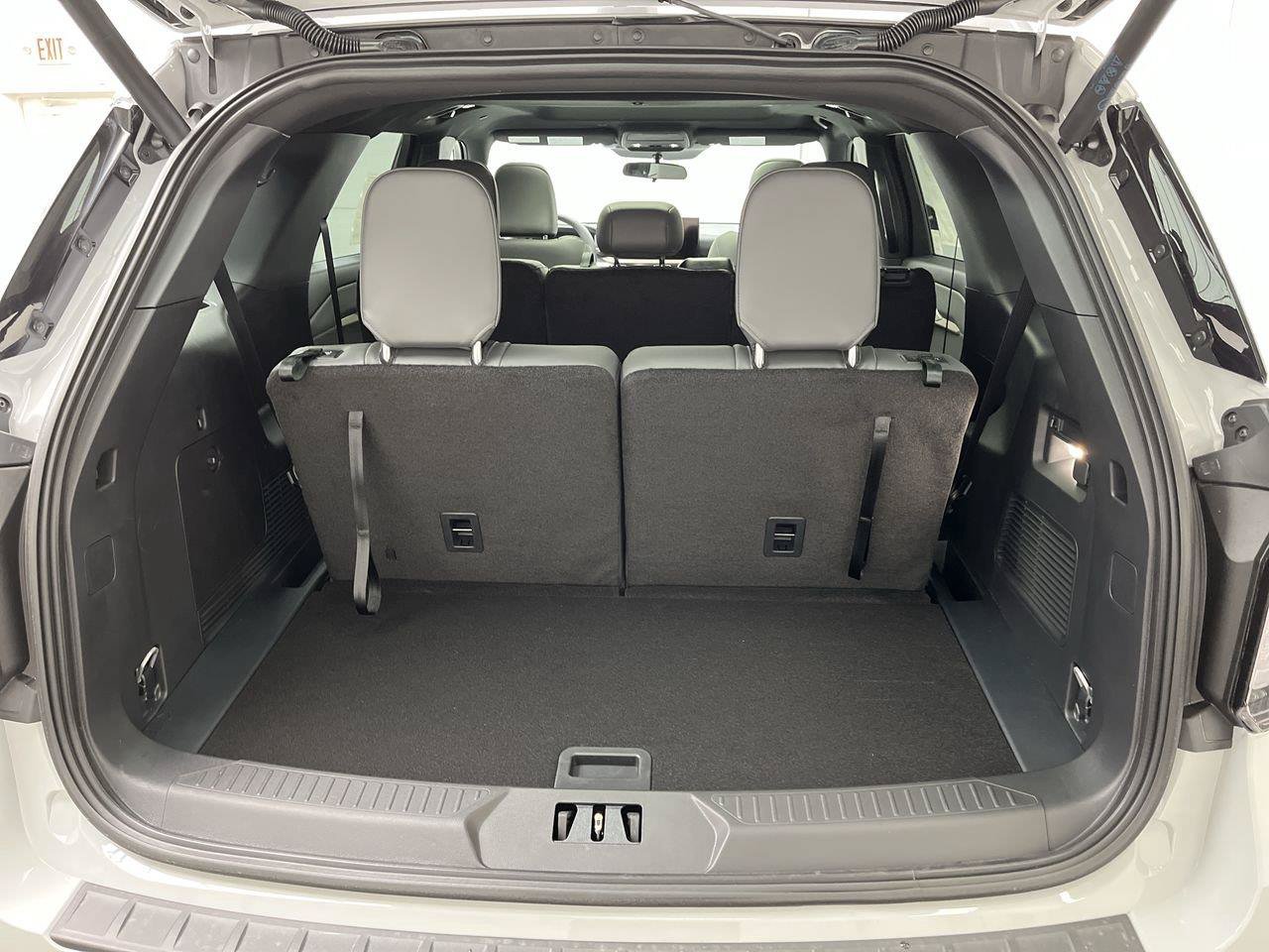New 2027 Ford Explorer Active w/ Active Comfort Package AWD/4WD image 33