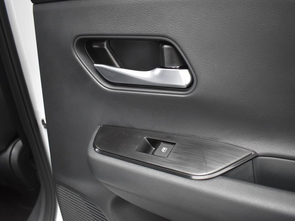 New 2026 Nissan Kicks SV w/ SV Premium Package image 19