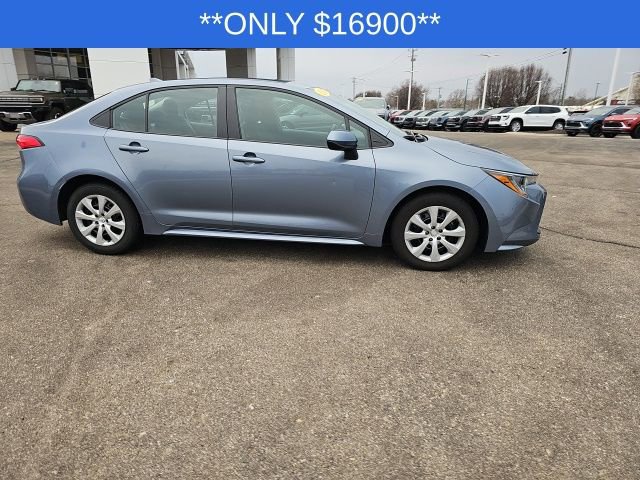 Used 2024 Toyota Corolla LE image 21
