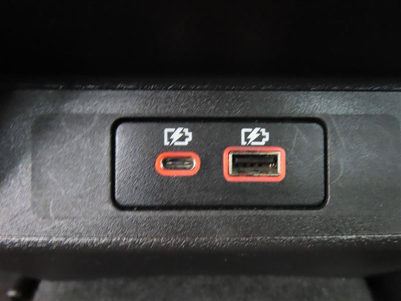 Used 2025 Nissan Altima 2.5 SV FWD image 29