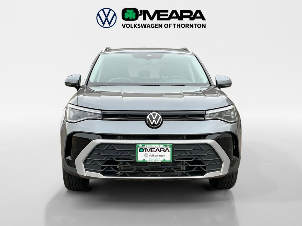 Used 2025 Volkswagen Taos SE image 8