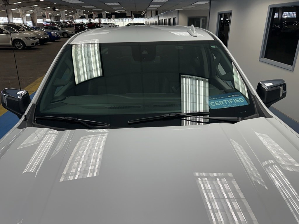 Certified 2025 GMC Sierra 1500 SLT image 12