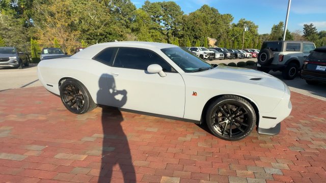 Used 2021 Dodge Challenger R/T Scat Pack w/ Dynamics Package RWD image 4