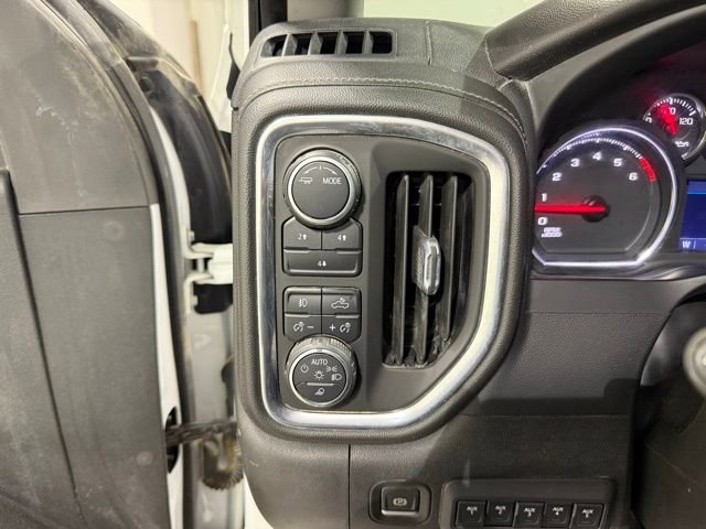 Certified 2022 Chevrolet Silverado 2500 LT w/ Convenience Package image 15