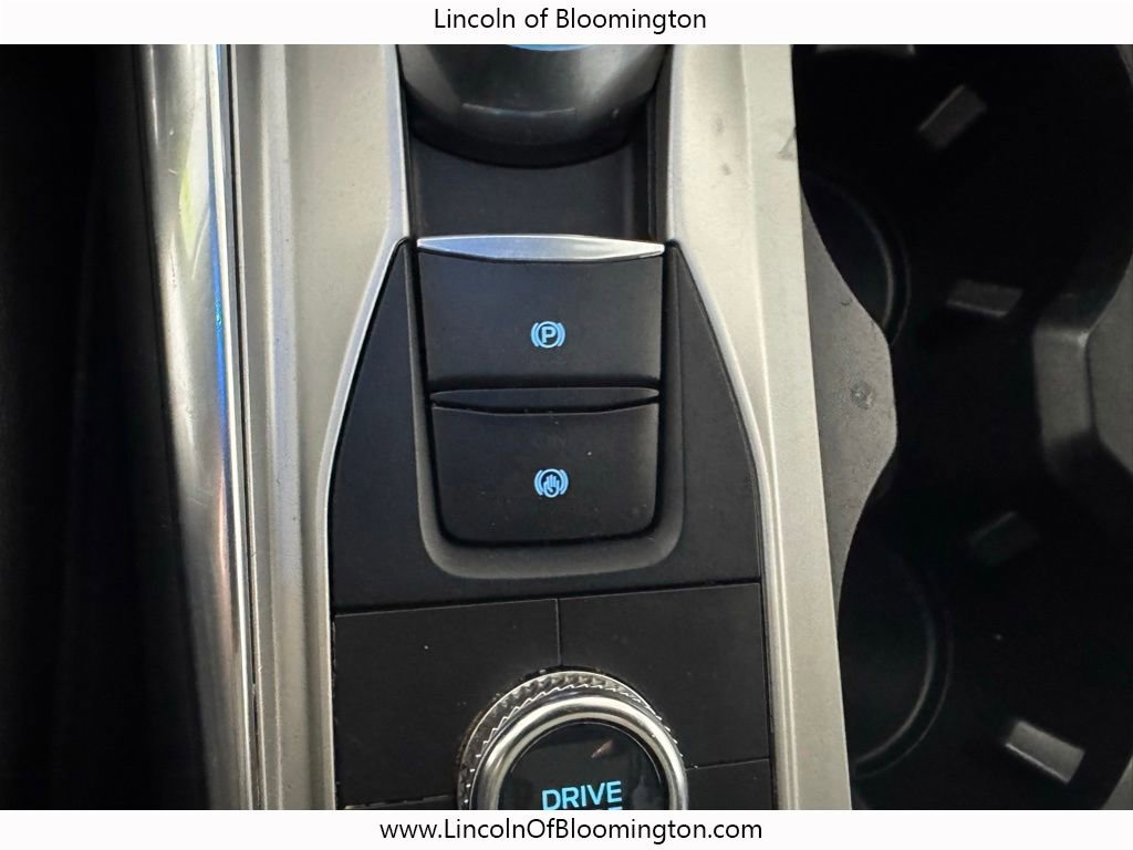 Used 2022 Ford Explorer XLT w/ Equipment Group 202A AWD/4WD image 71
