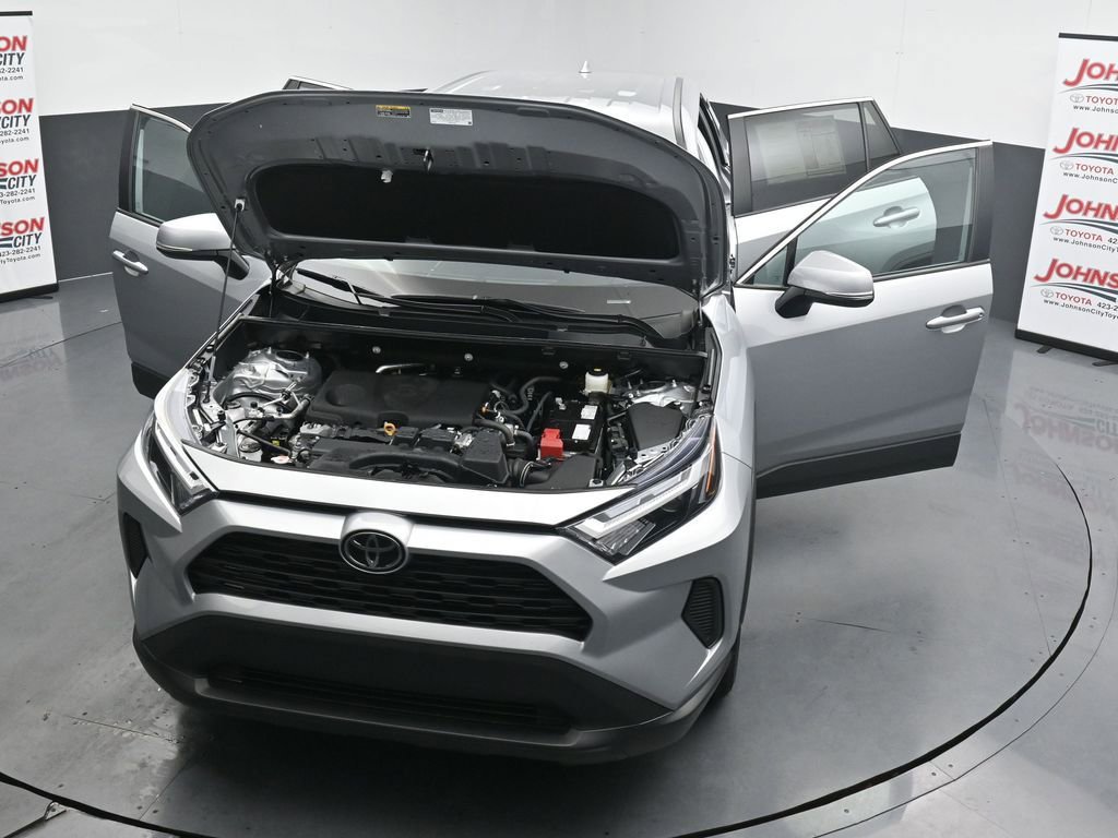 Used 2025 Toyota RAV4 LE FWD image 40