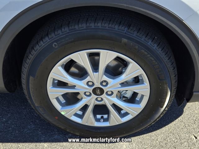 New 2026 Ford Escape Active FWD image 15