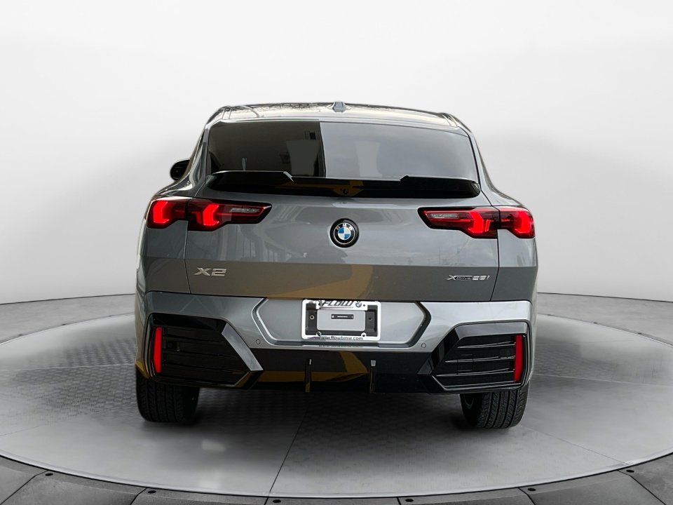 New 2026 BMW X2 xDrive28i w/ Technology Package image 6