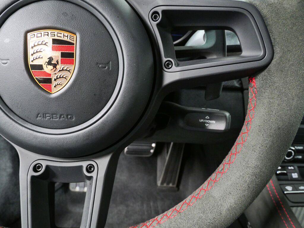 Certified 2025 Porsche 718 Boxster Spyder RS RWD image 10
