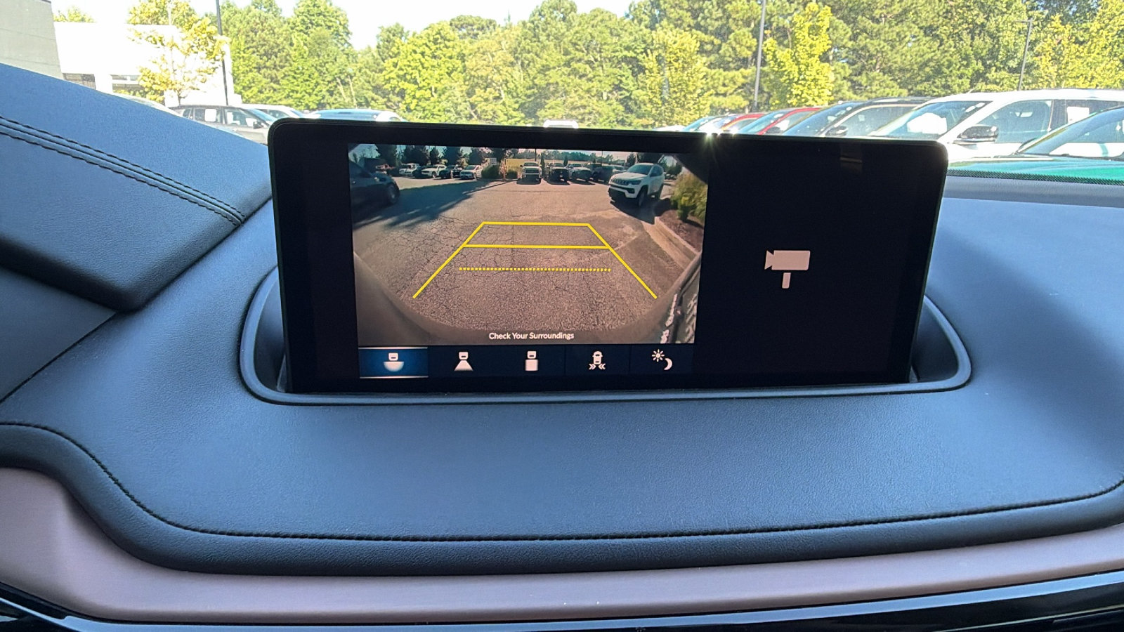 Used 2023 Acura MDX w/ Technology Package FWD image 35
