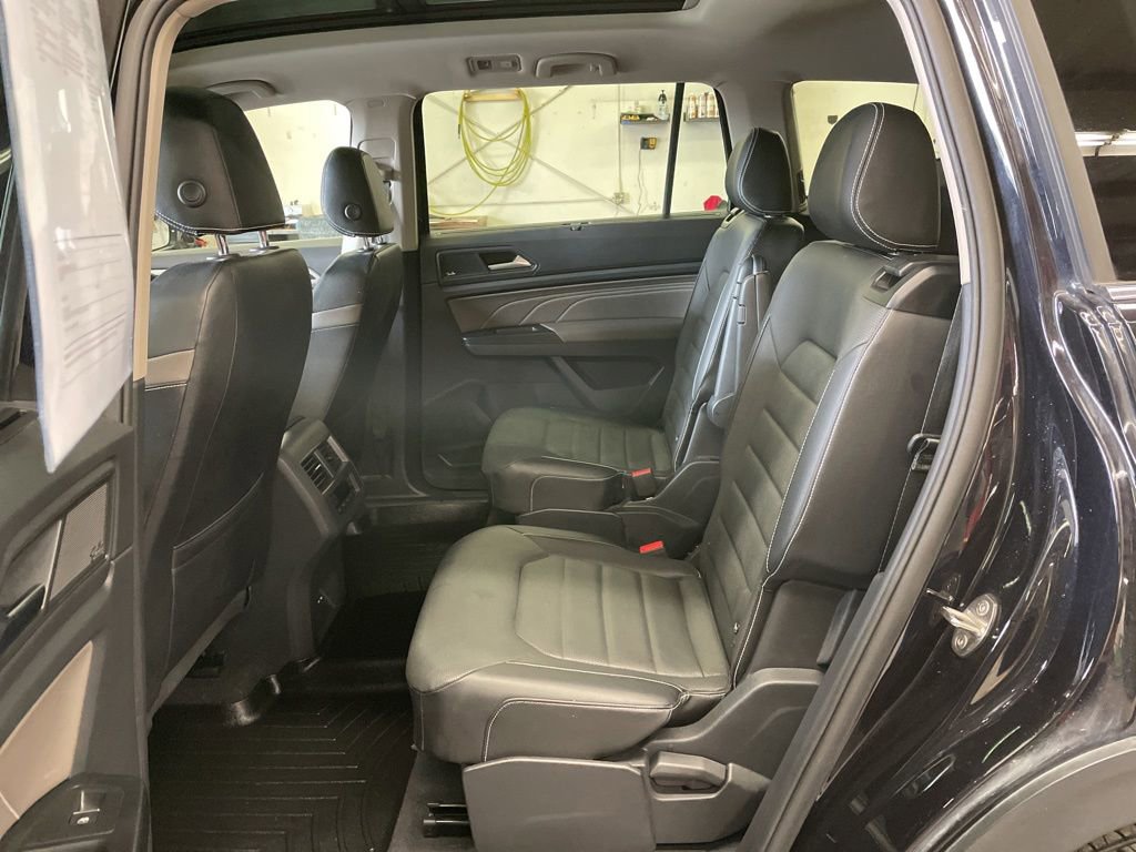 Used 2021 Volkswagen Atlas SEL Premium AWD/4WD image 29