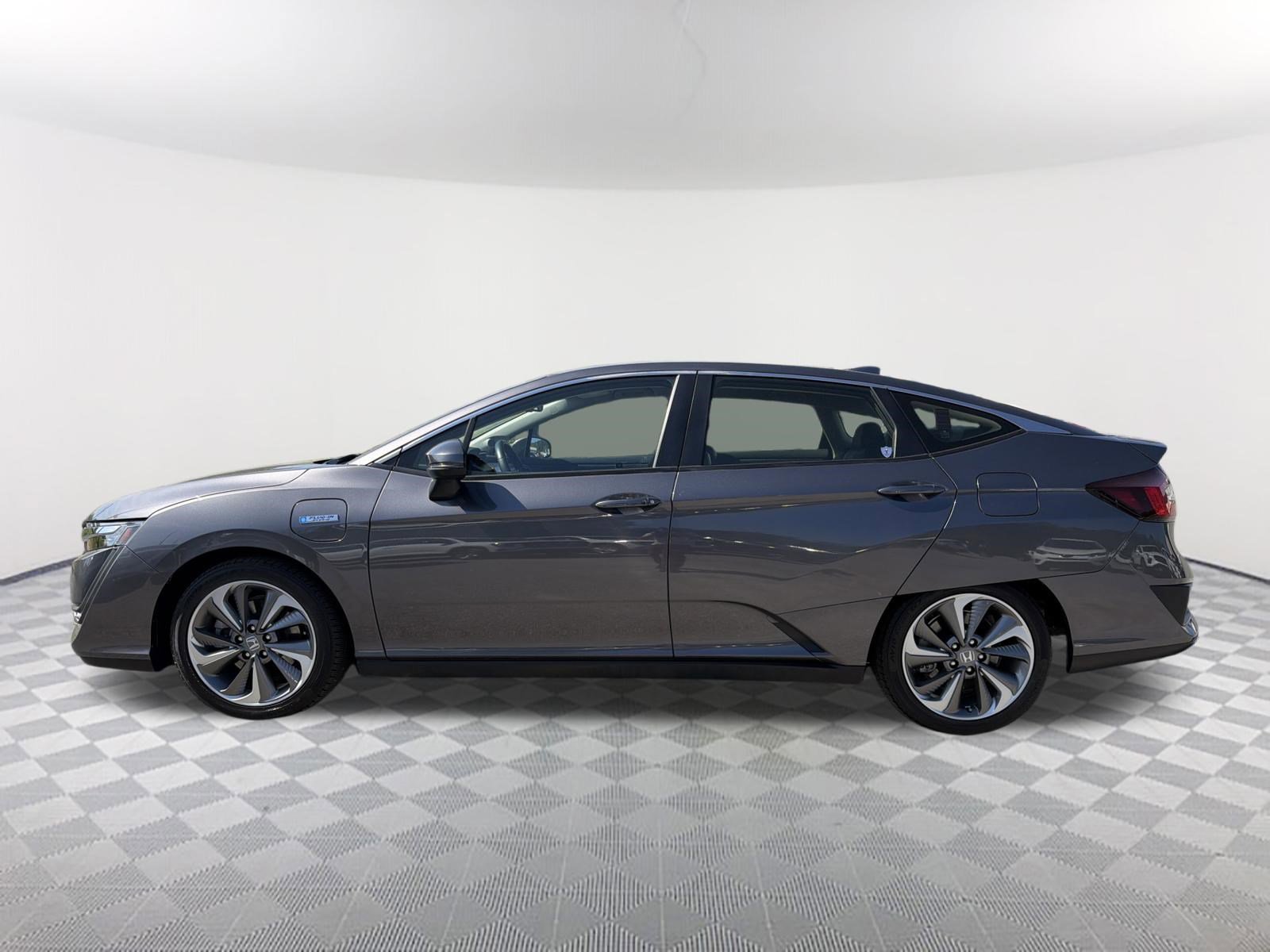 Used 2018 Honda Clarity Touring image 9