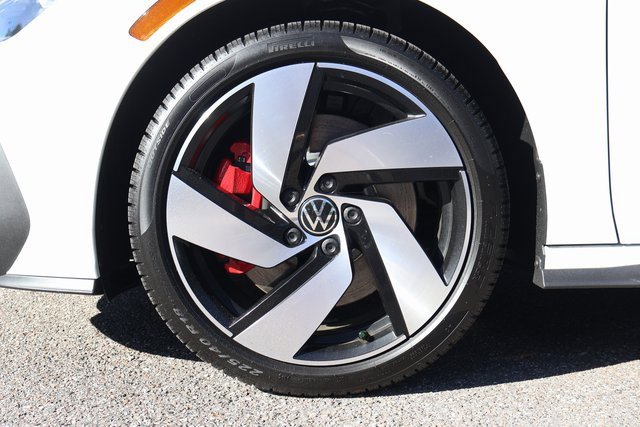 New 2026 Volkswagen GTI S image 9