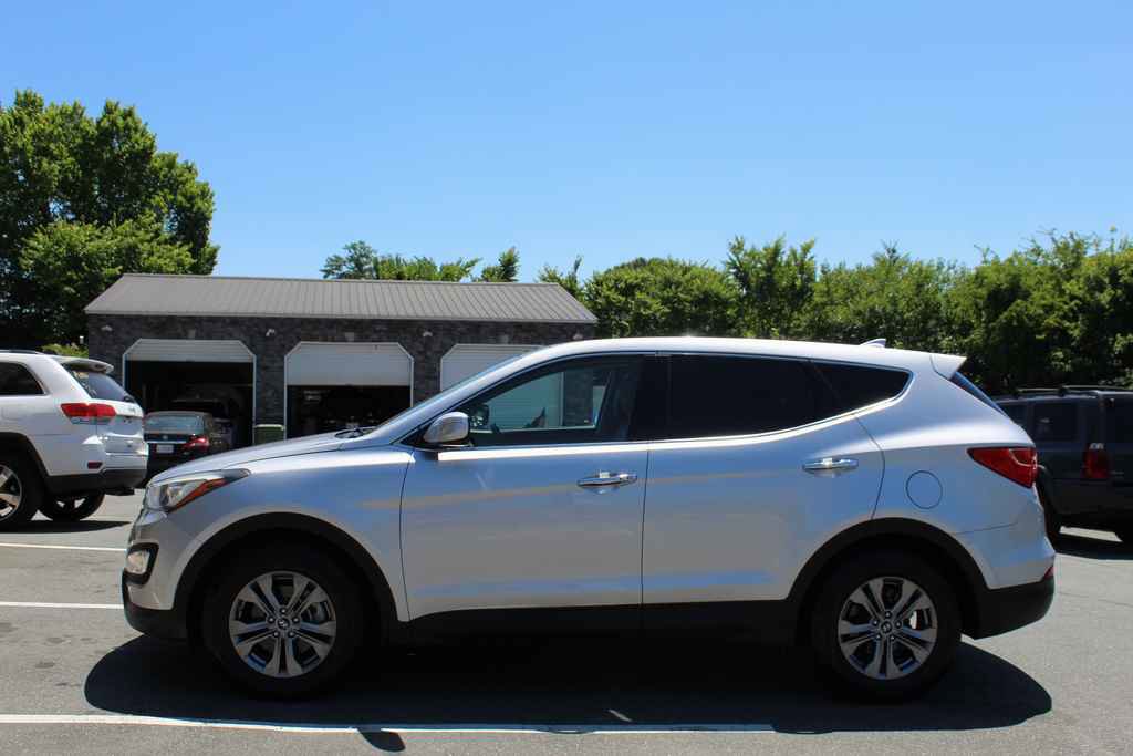 Used 2014 Hyundai Santa Fe Sport w/ Technology Package 14 FWD image 10