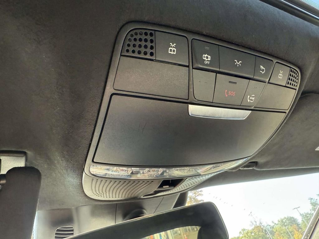 Used 2022 Mercedes-Benz AMG GT 43 image 27