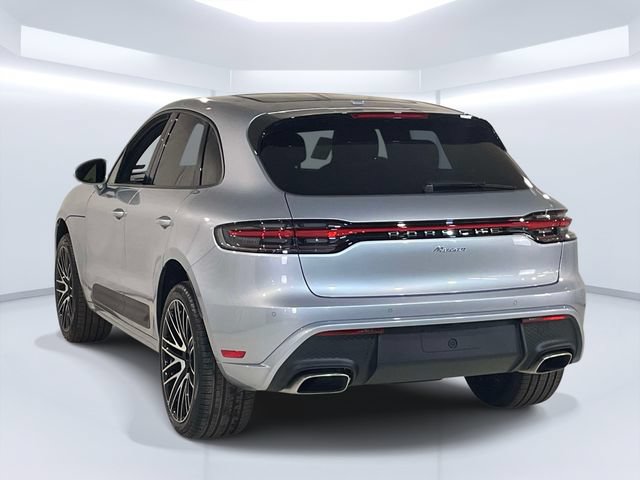New 2026 Porsche Macan AWD/4WD image 3