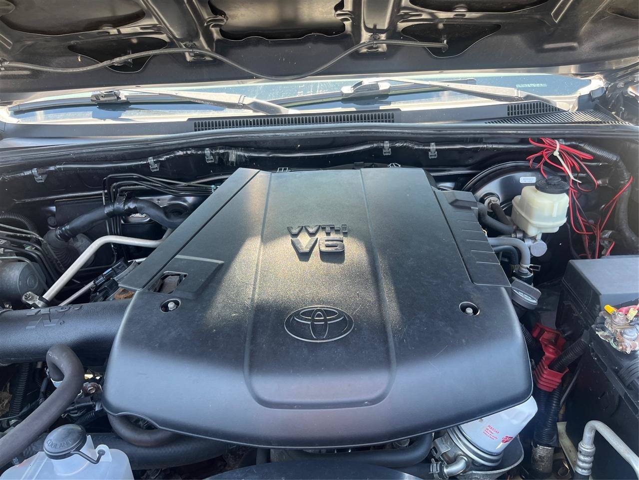 Used 2015 Toyota Tacoma PreRunner w/ SR5 Package RWD image 11