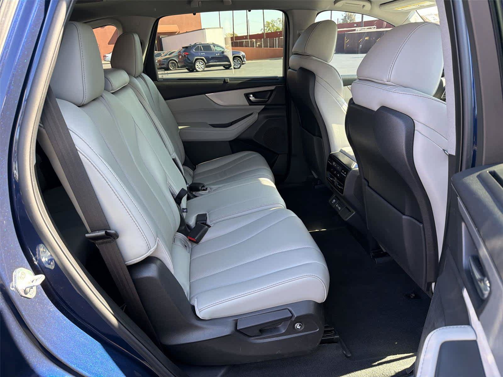 Used 2024 Acura MDX w/ Technology Package AWD/4WD image 14
