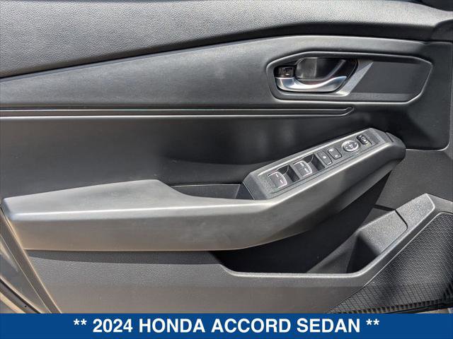 Used 2024 Honda Accord EX image 10