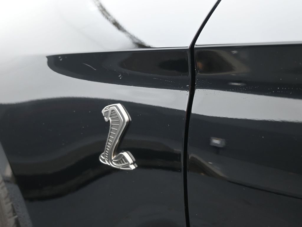 Used 2020 Ford Mustang Shelby GT500 w/ Technology Package image 21