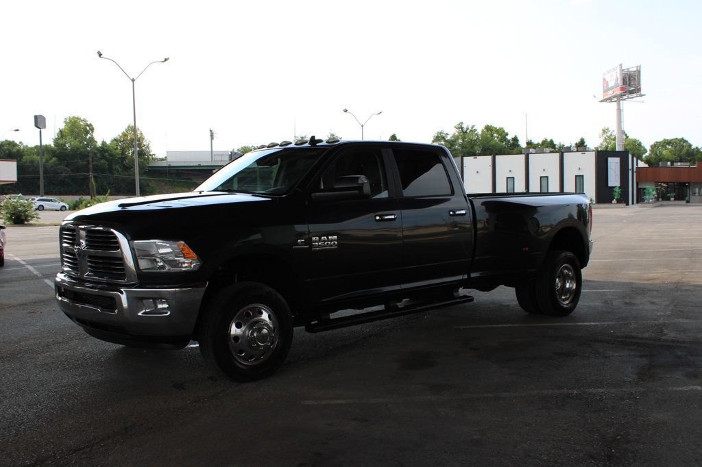 Used 2017 RAM 3500 Lone Star AWD/4WD image 2