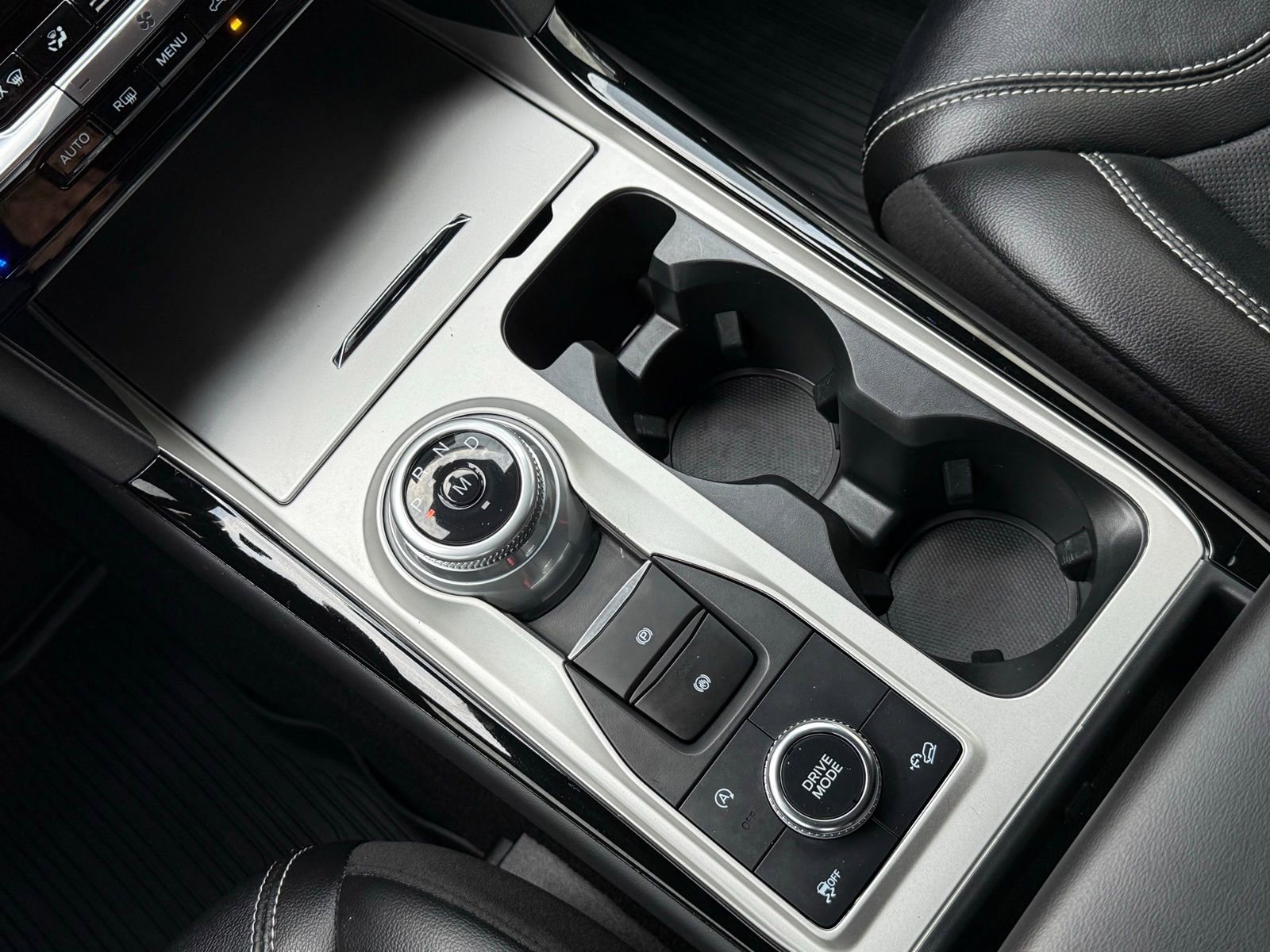 Used 2023 Ford Explorer ST w/ Equipment Group 401A image 24