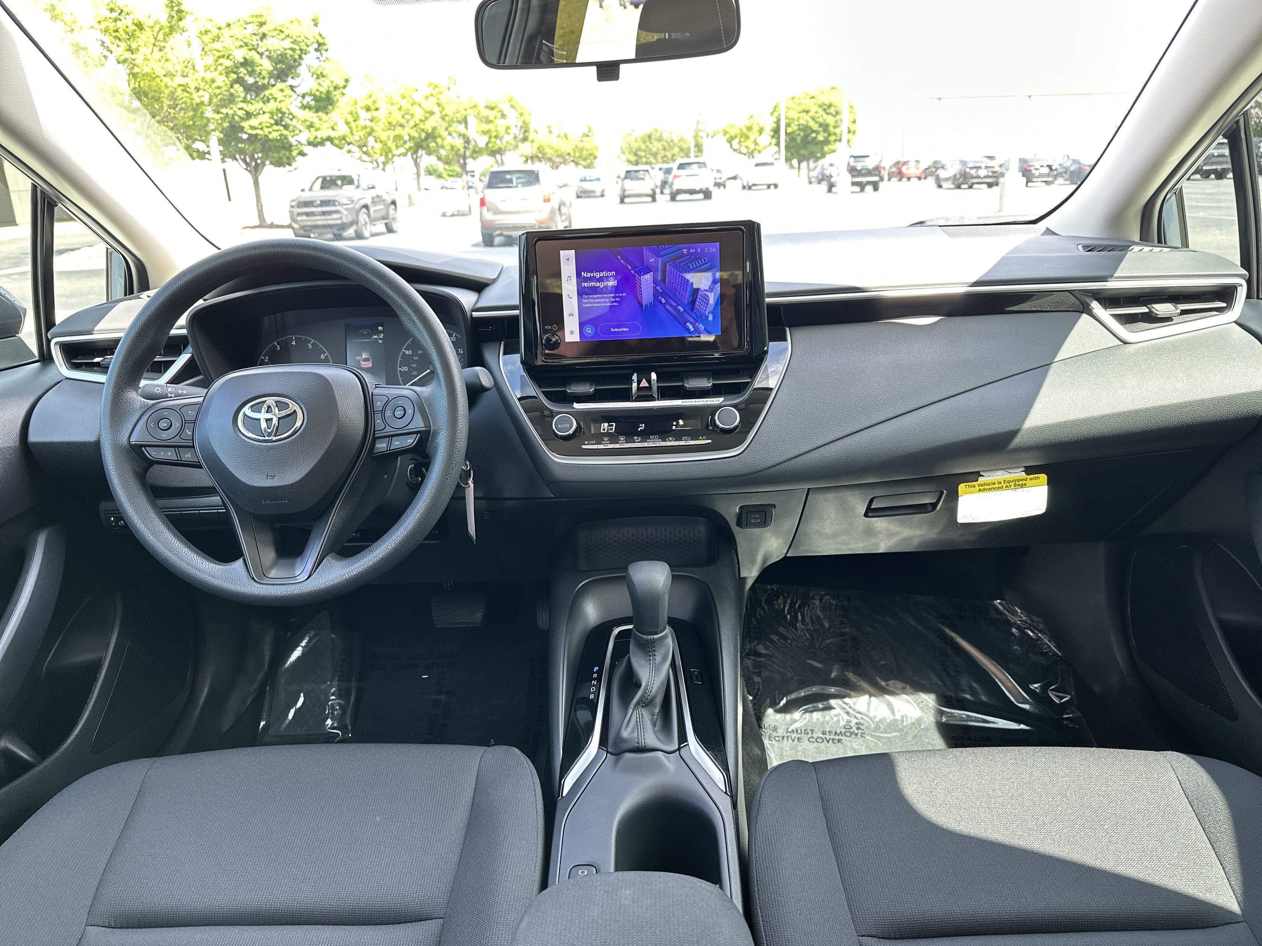 Used 2024 Toyota Corolla LE FWD image 29