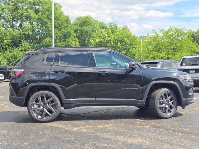 New 2026 Jeep Compass Limited w/ Sun, Sound & Navigation Group AWD/4WD image 29