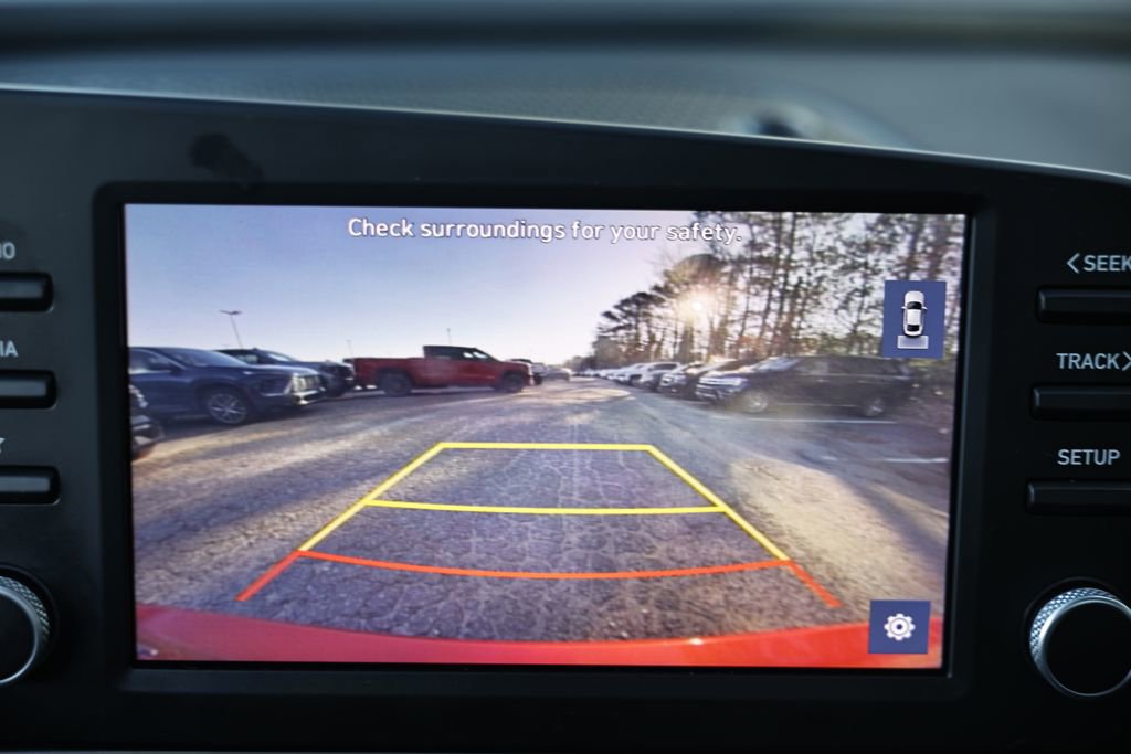 Used 2023 Hyundai Elantra SEL w/ Cargo Package image 20