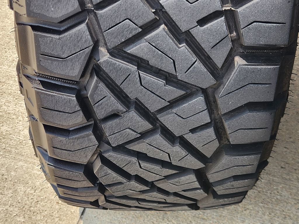 Used 2018 Jeep Wrangler Unlimited Rubicon AWD/4WD image 11