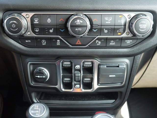 New 2025 Jeep Wrangler Sport S image 21