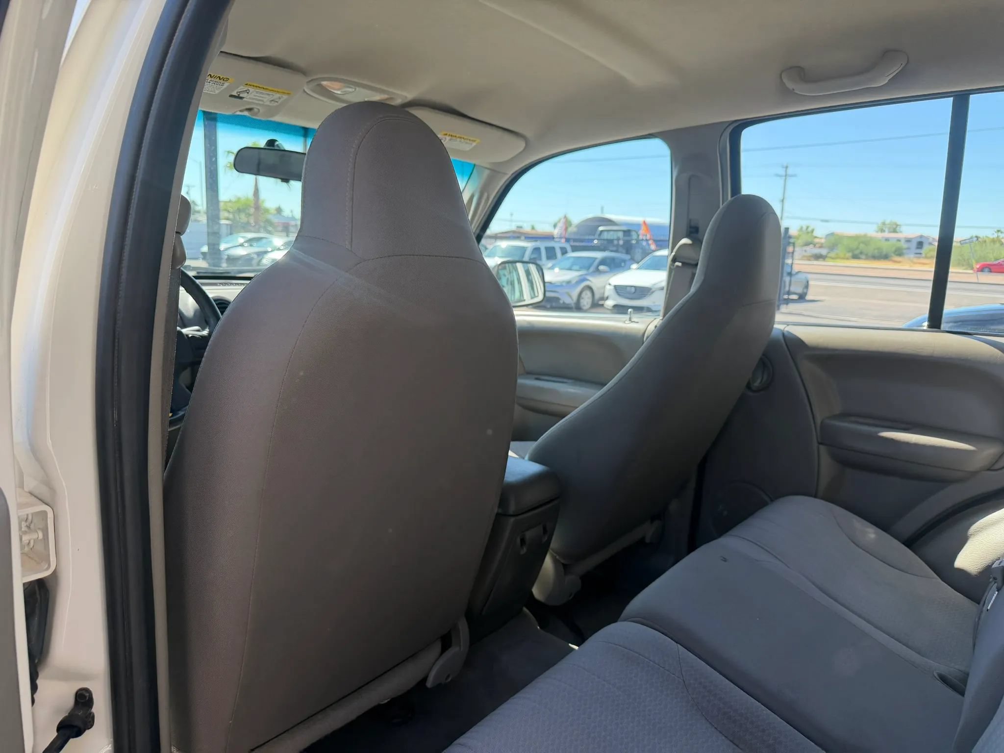 Used 2003 Jeep Liberty Sport AWD/4WD image 26