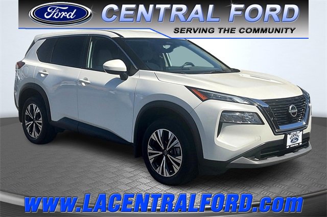 Used 2023 Nissan Rogue SV
