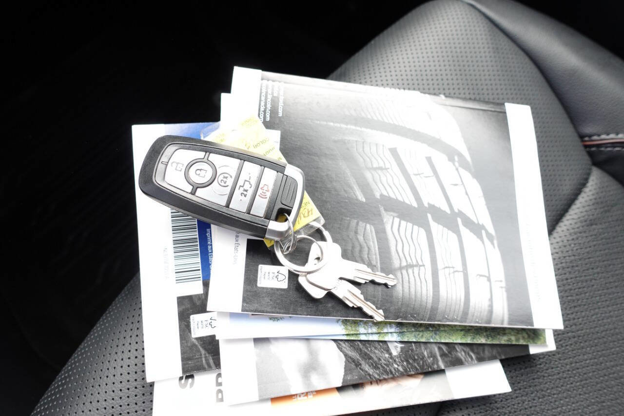 Used 2022 Ford F150 XLT w/ Equipment Group 302A High image 38