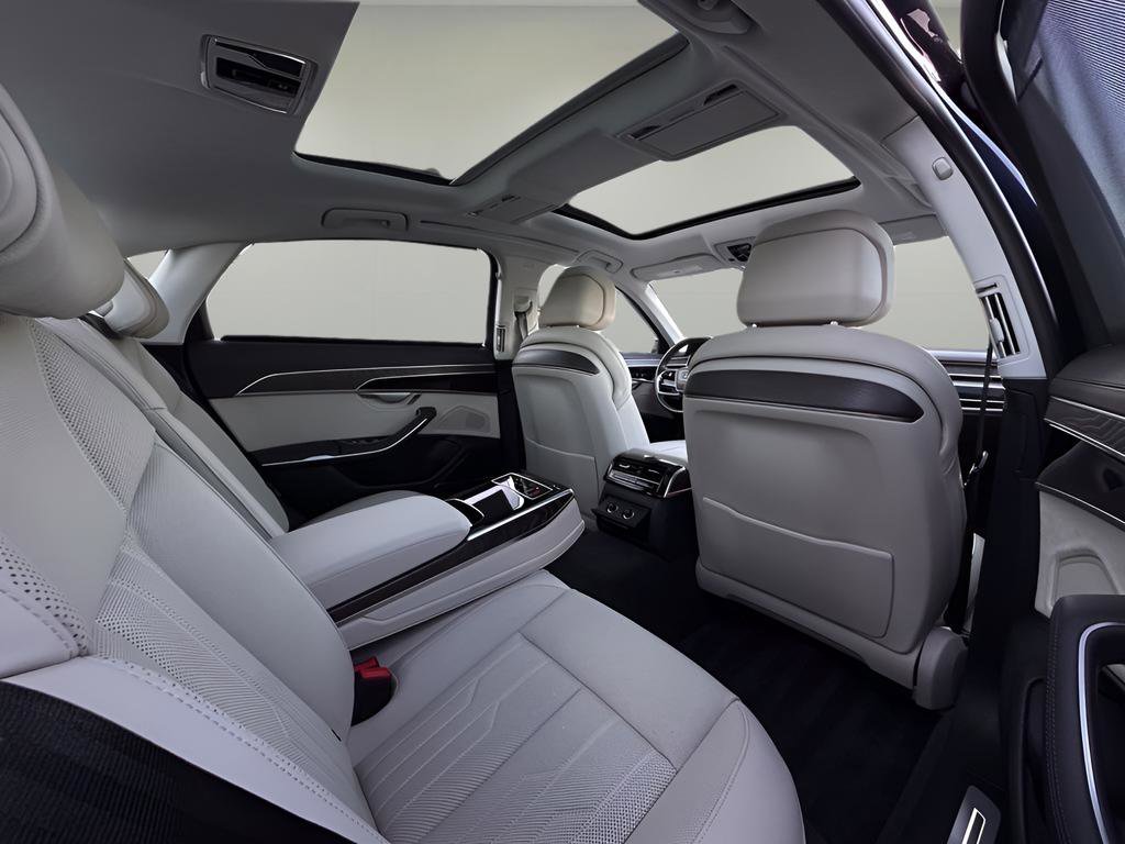 Used 2023 Audi A8 L 3.0T image 16