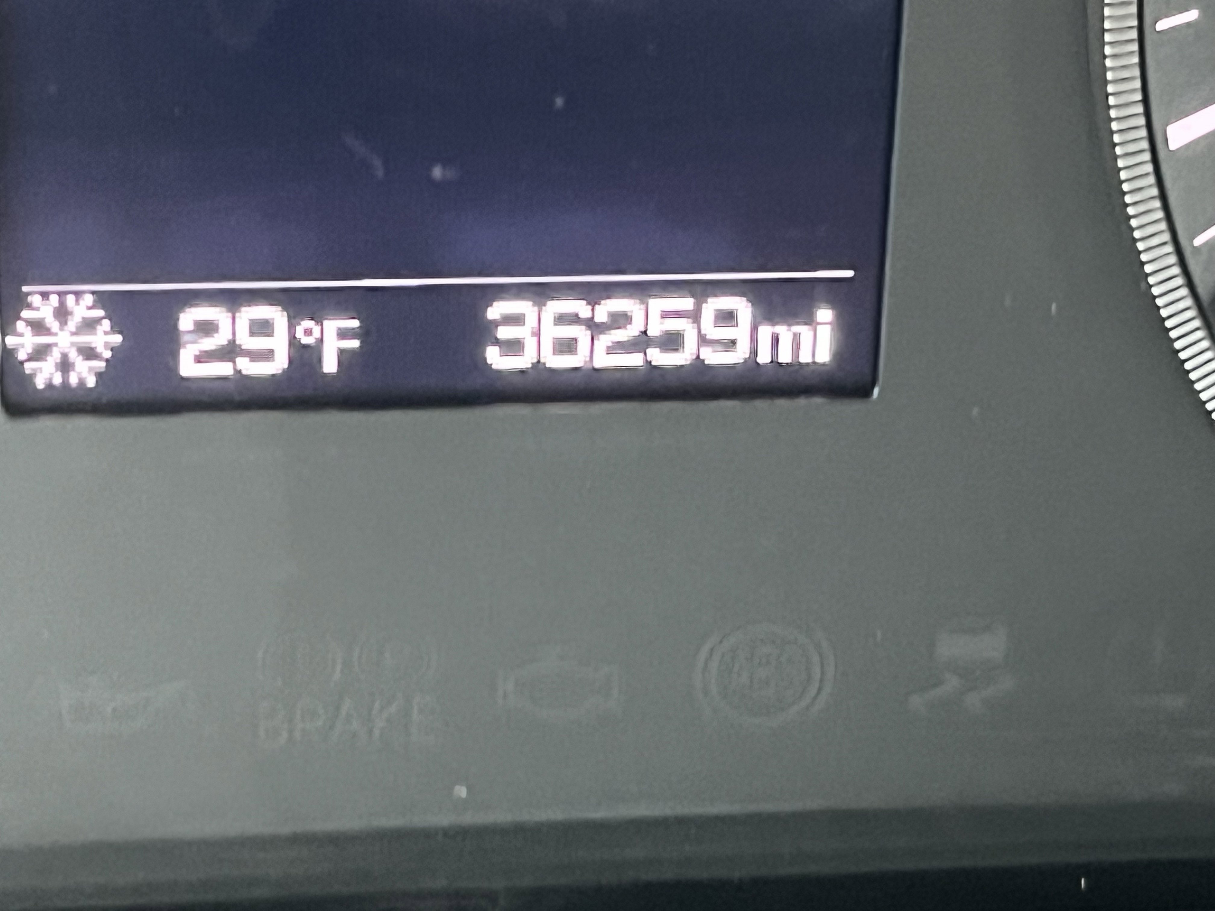 Used 2017 Hyundai Sonata Sport w/ Value Edition Package 02 image 23